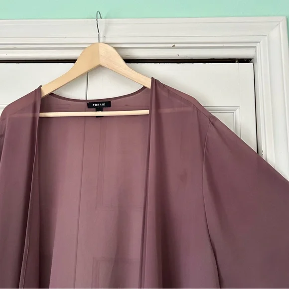 Torrid Lace Hem Shawl - Picture 2 of 7